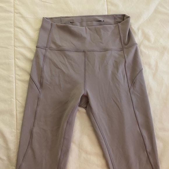 Lululemon In Movement Tight 25" *Everlux - Picture 6 of 9